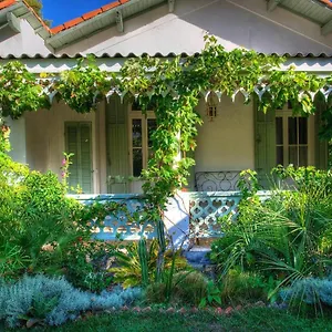  Bed & Breakfast La Petite Calanque France